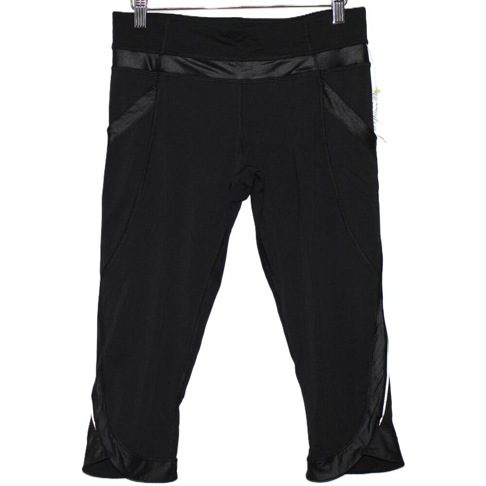 Womens Lululemon Chase Me Black Nylon Spandex Capri Cropped Leggings Pant Size 8